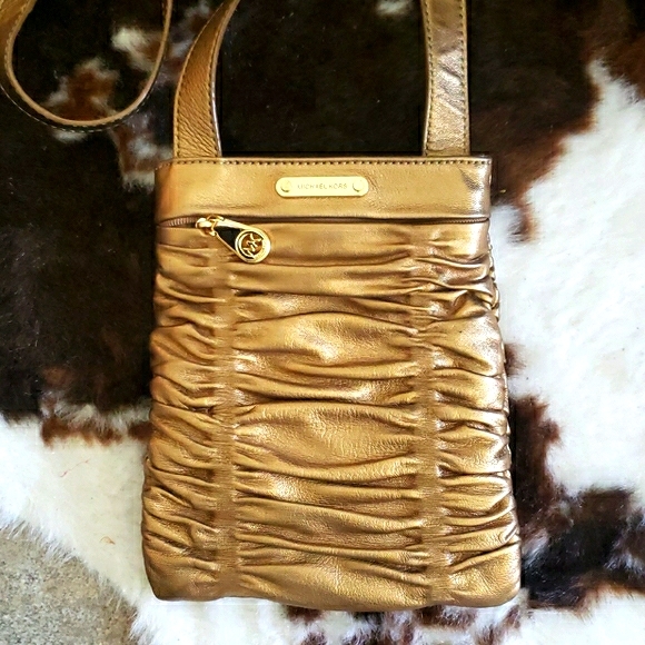 Authentic Michael Kors bronze cross body bag - Picture 1 of 5